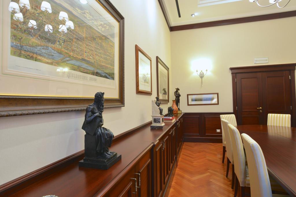 Domus Australia Hotel Rome Bagian luar foto